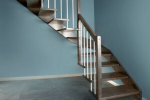Floating stair with stainless steel spindles and feature wooden handrails2 Floating stair with stainless steel spindles and feature wooden handrails2