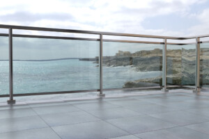 External aluma and glass feature balcony balustrade External aluma and glass feature balcony balustrade